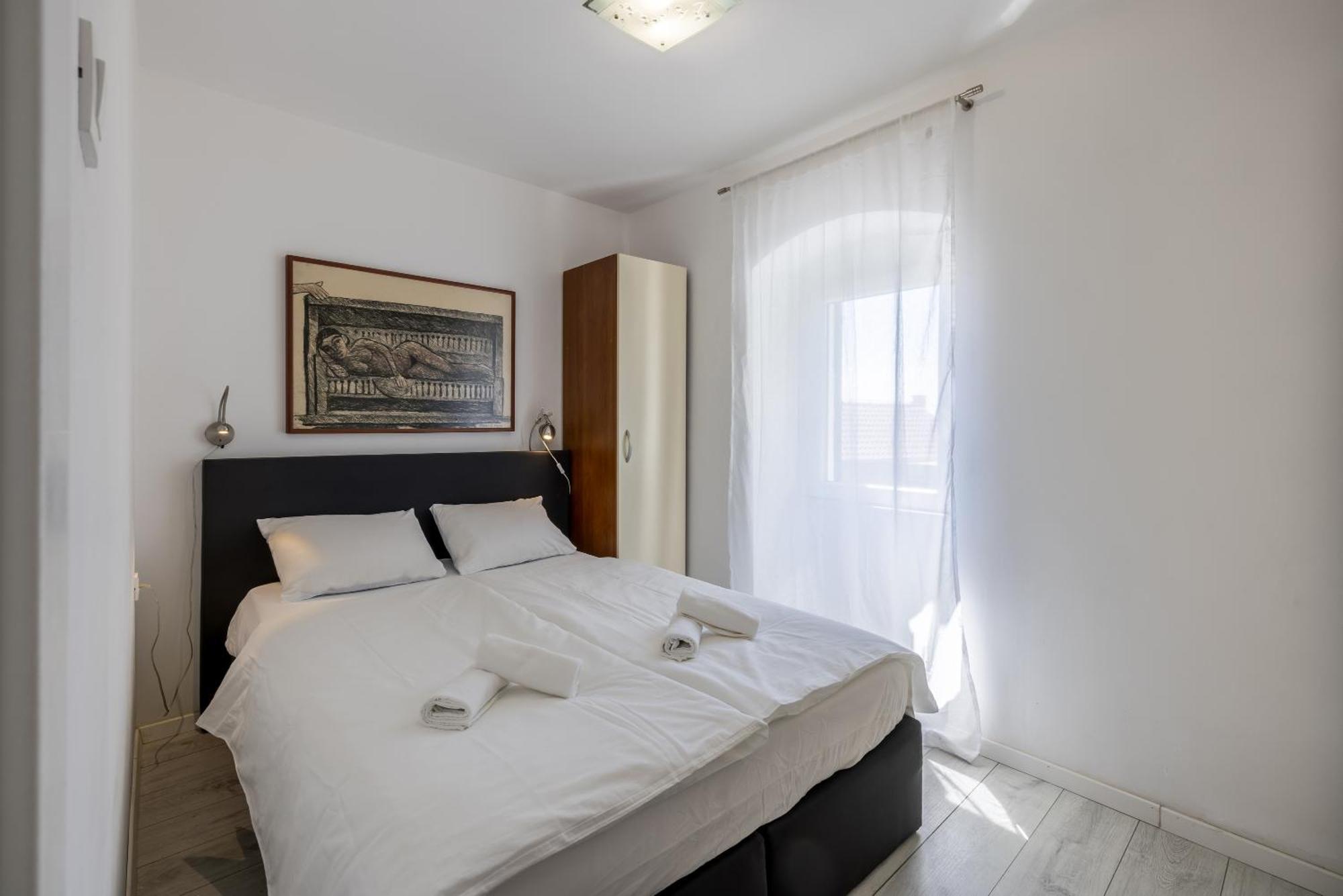 Split Central City Apartment Экстерьер фото